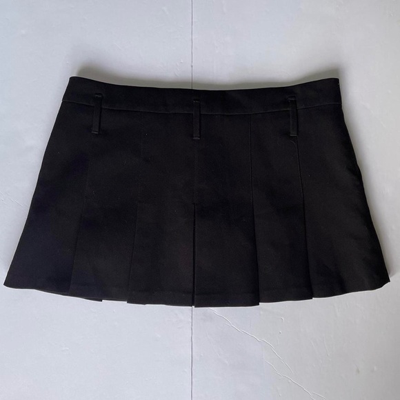 zara black pleated mini skirt size L - Picture 3 of 7
